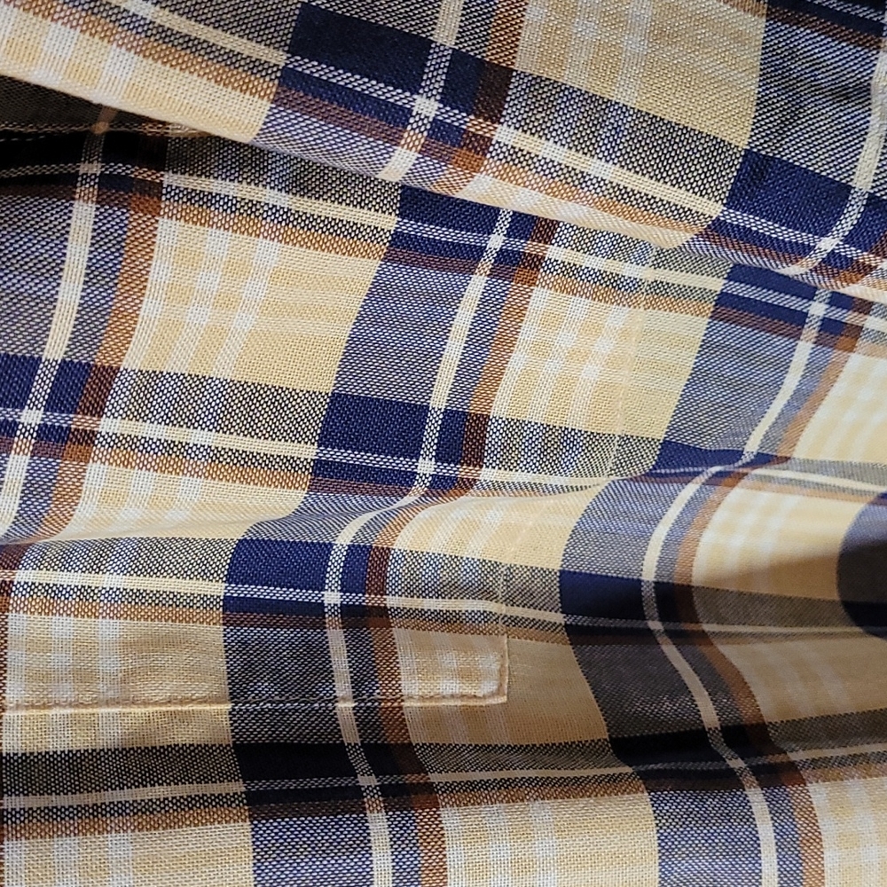 Men's LOAFERS Size XL blue tan plaid Shirt button down wrinkle resistant - Picture 4 of 5